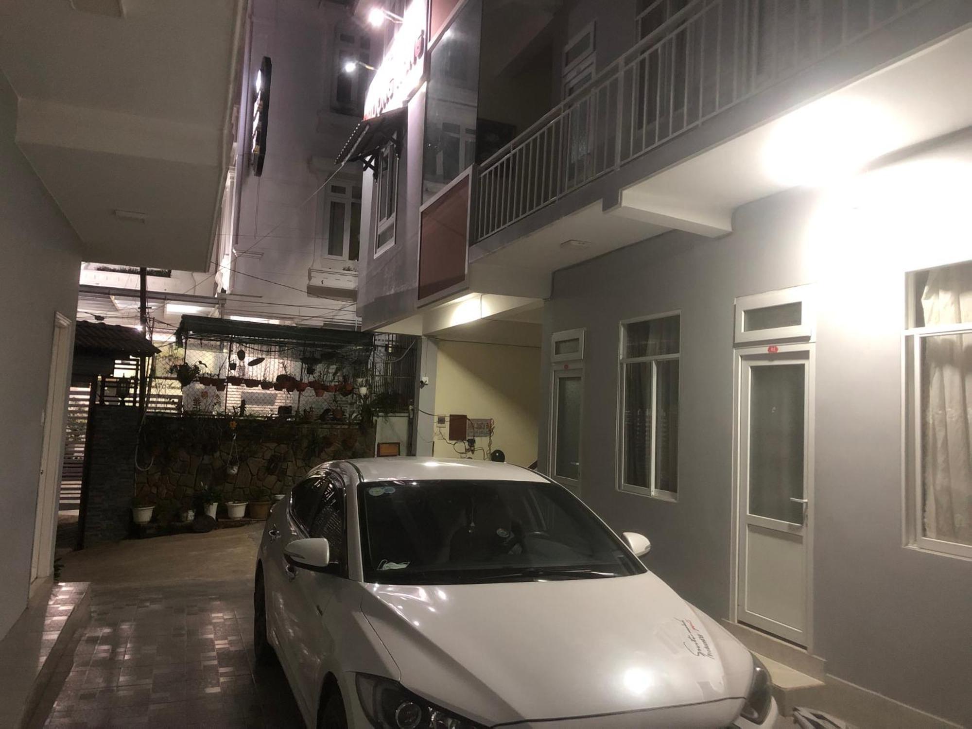 Phuong Hong Guesthouse Đà Lạt Extérieur photo